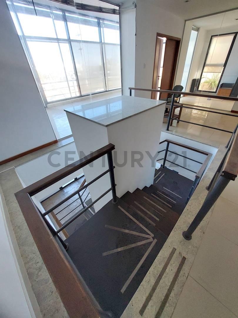 Foto de OFICINAS COMERCIALES SOBRE RUTA 8 | VENADO TUERTO + DEPÓSITO, imagen 5