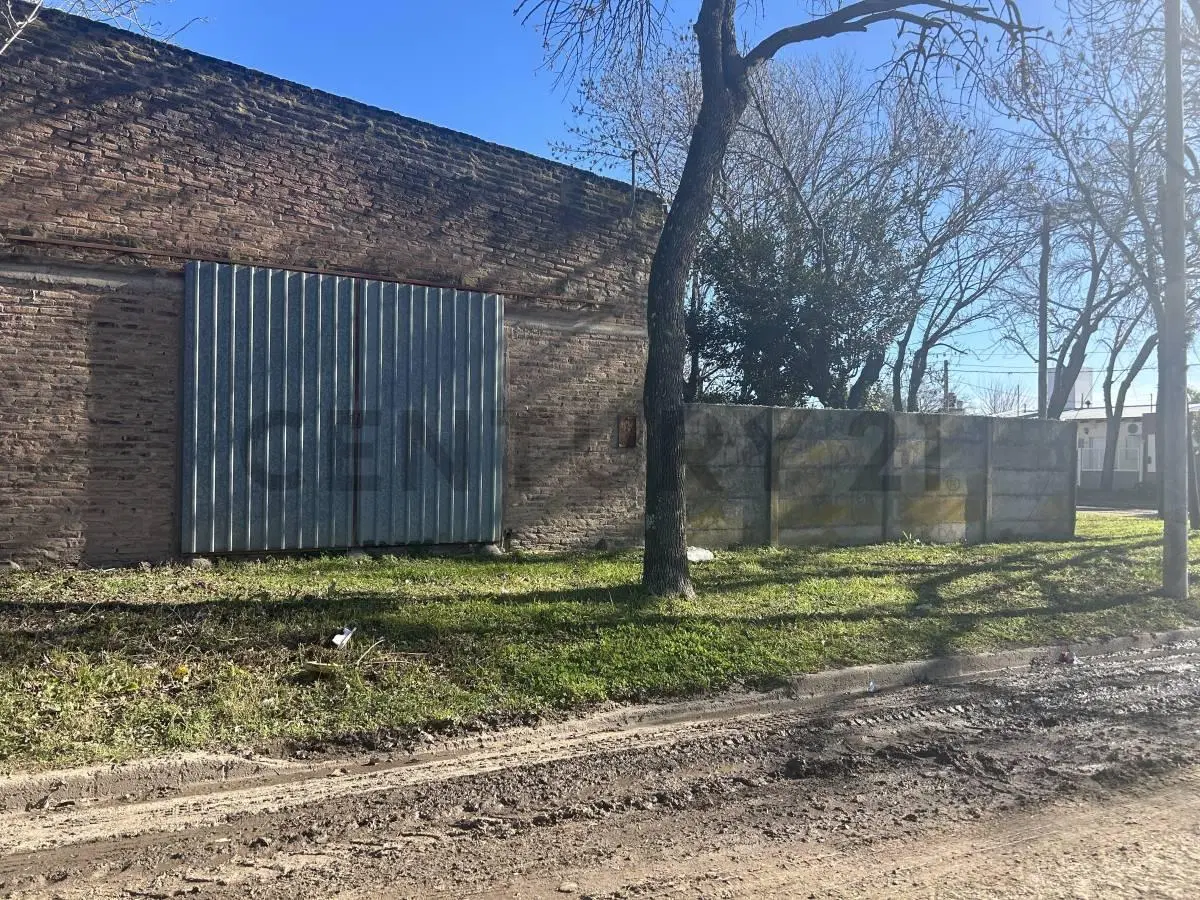 Galpón con doble acceso - Venado Tuerto 2