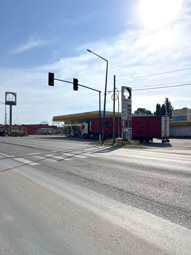 Foto de Oportunidad de inversión sobre Ruta Nacional 8, Sup. Total 10.000m2 - VENADO TUERTO, imagen 2