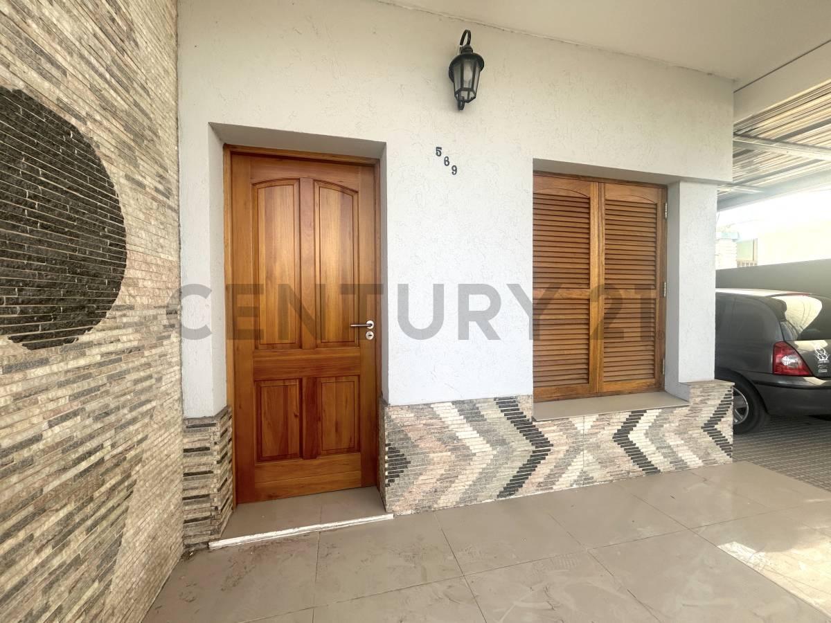 Foto de Casa de 3 Dormitorios a solo 4 cuadras del centro. VENADO TUERTO, imagen 5