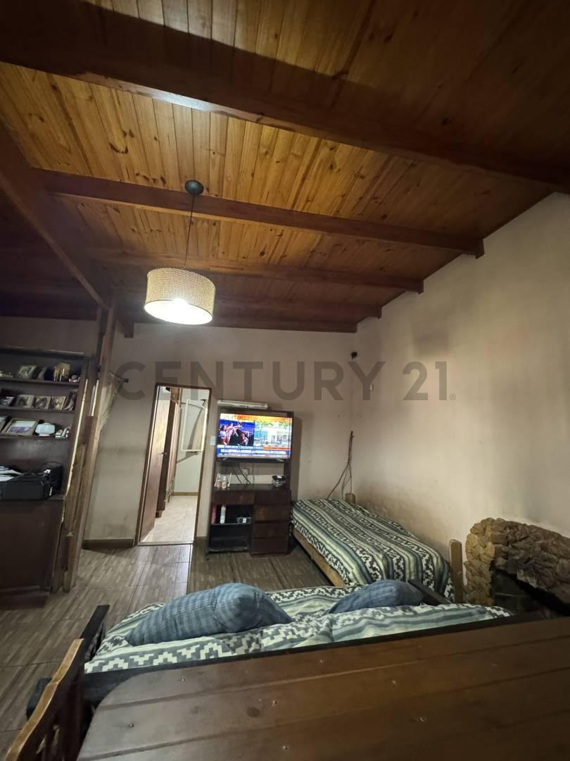 Foto de CASA QUINTA CON AMPLIO PARQUE. VENADO TUERTO, imagen 5
