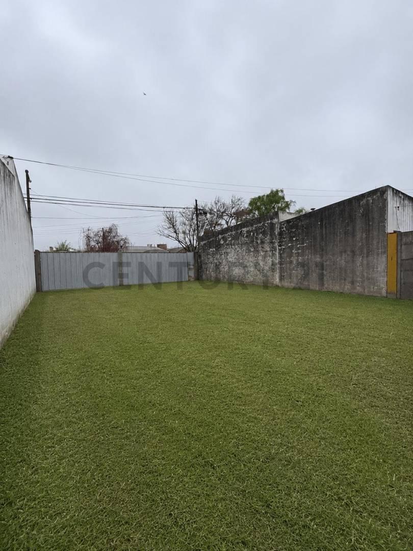 Foto de Galpón amplio múltiples usos en barrio norte.VENADO TUERTO, imagen 2