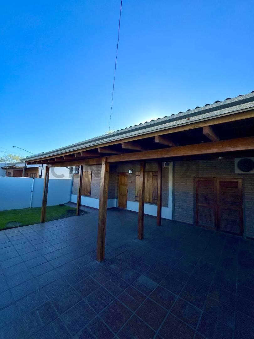 Foto de Casa con 173 m² edificados. VENADO TUERTO, imagen 2