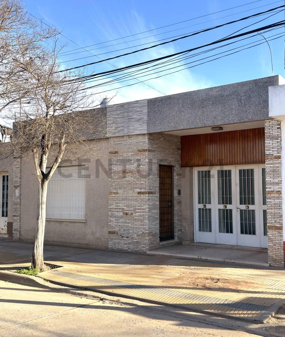 Foto de CASA + LOCAL EN ESQUINA | VENADO TUERTO, imagen 3