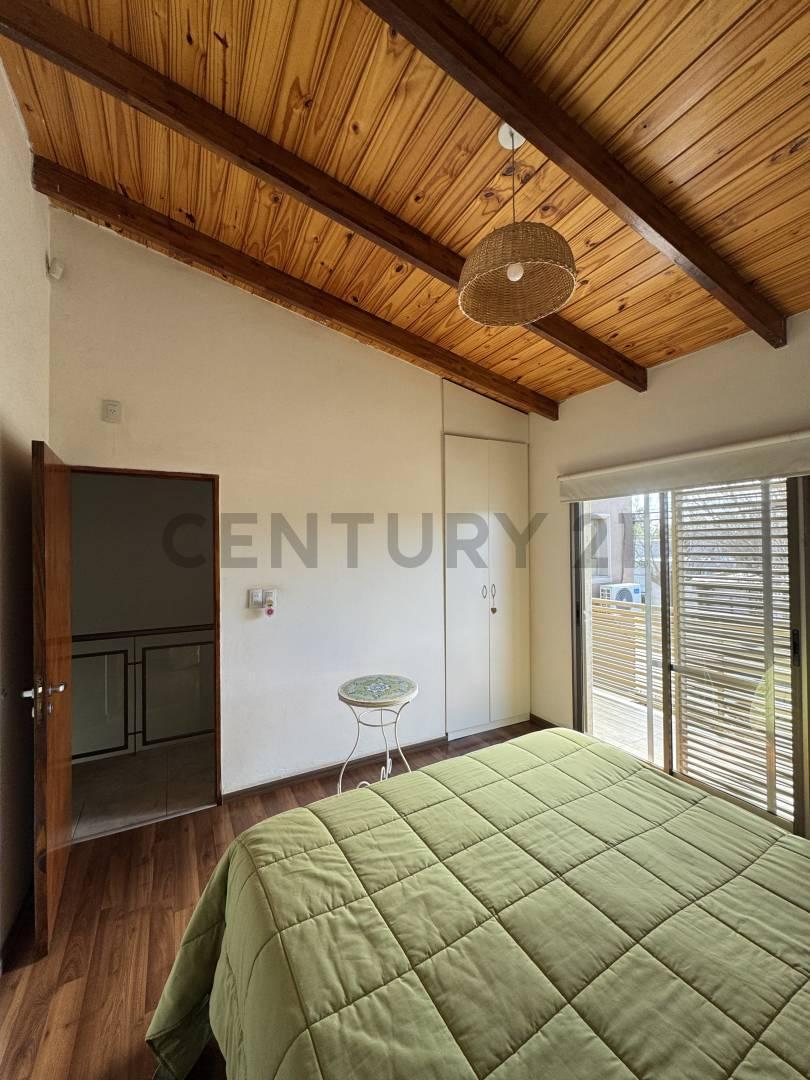 Foto de Casa en esquina de dos plantas – VENADO TUERTO, imagen 5