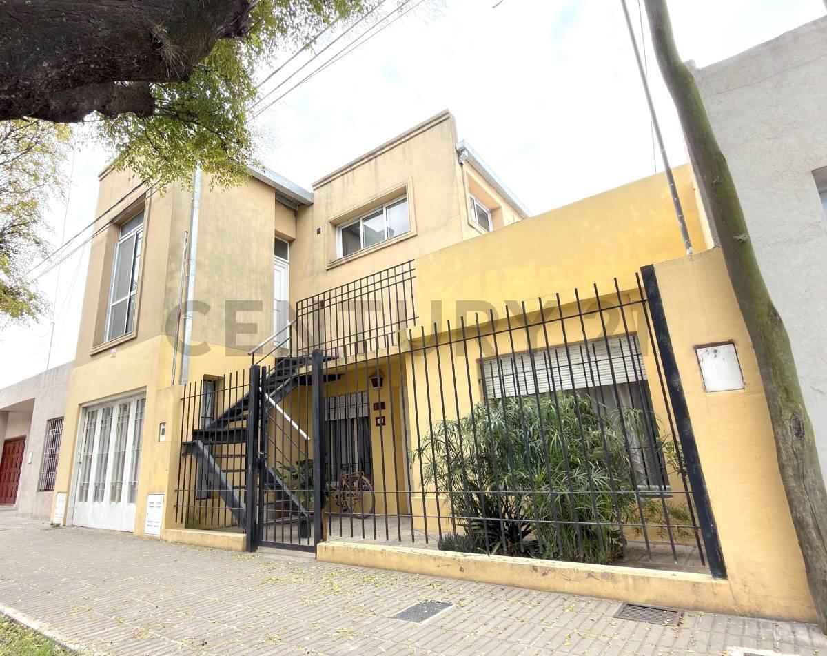 Foto de Casa de 3 dormitorios con Departamento a Terminar - Oportunidad de, imagen 2
