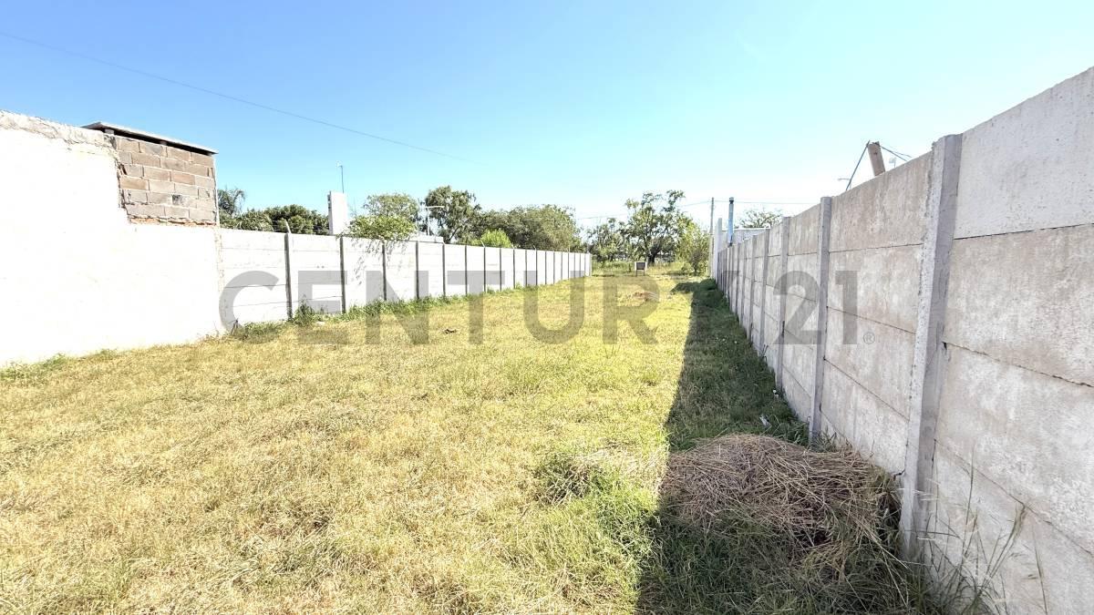 Foto de TERRENO EN EXCELENTE UBICACIÓN. BARRIO EL CRUCE VENADO TUERTO, imagen 2