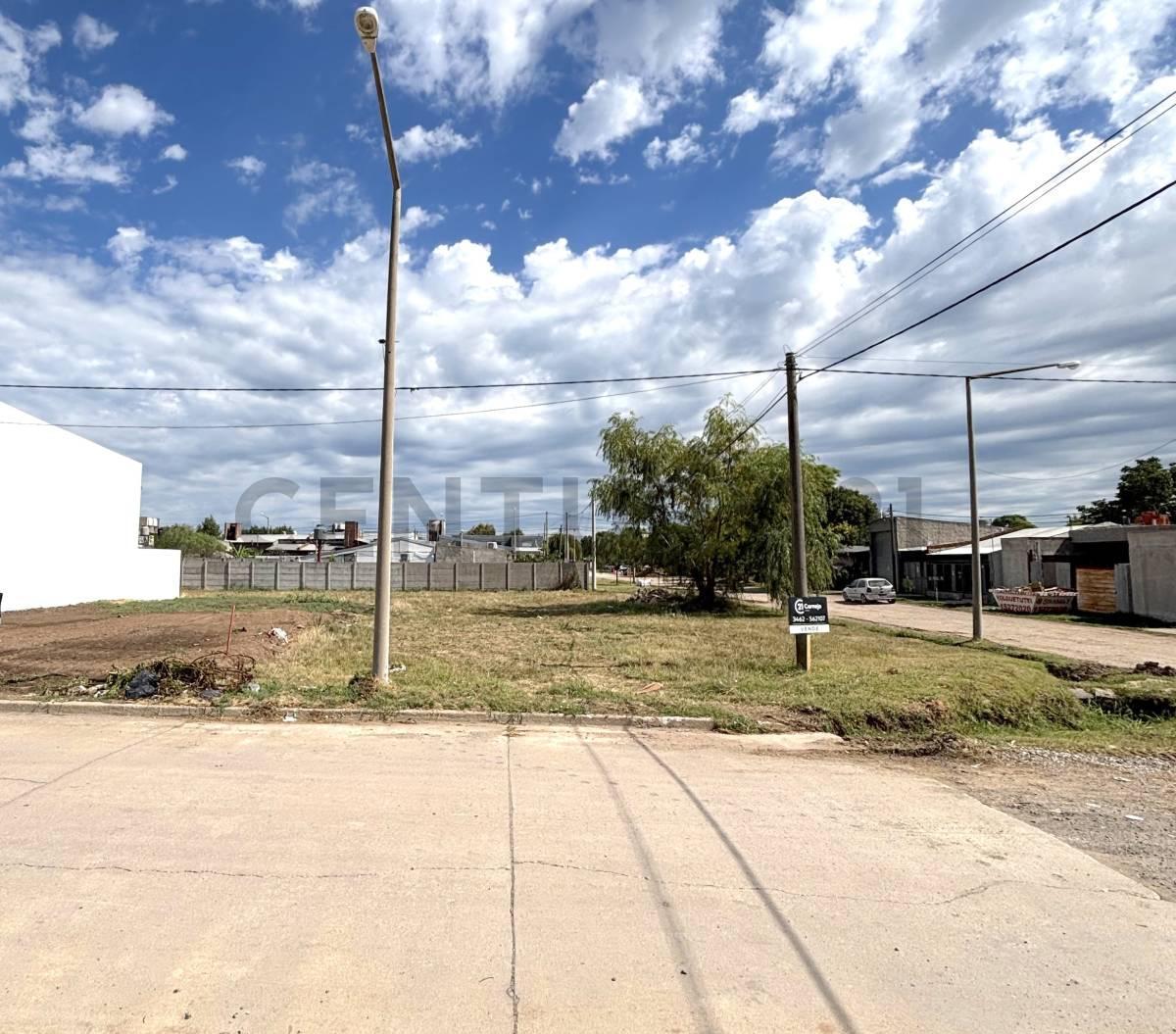 Foto de OPORTUNIDAD DE INVERSION | TERRENO EN ESQUINA EN ZONA DE CRECIMIENTO, imagen 2