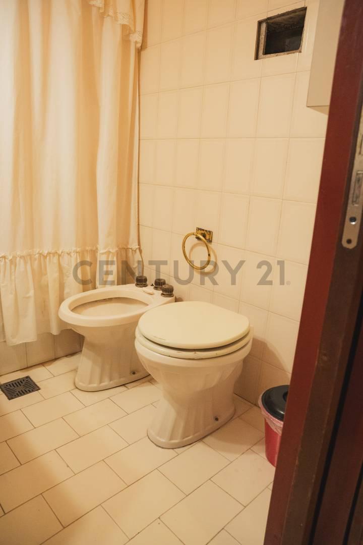 Foto de Casa 2 dormitorios con patio seco y cochera zona centro VENADO TUERTO, imagen 4