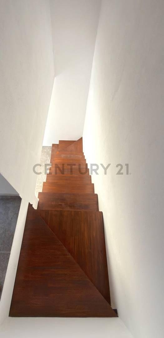 Foto de PH DE 2 DORMITORIOS Y 2 BAÑOS CON AMPLIO PATIO VERDE - VENADO TUERTO, imagen 4