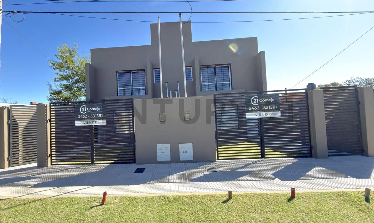 Foto de PH DE 2 DORMITORIOS Y 2 BAÑOS CON AMPLIO PATIO VERDE - VENADO TUERTO, imagen 1