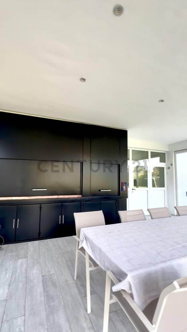 Foto de Casa de categoría en La Cheltonia – VENADO TUERTO, imagen 1