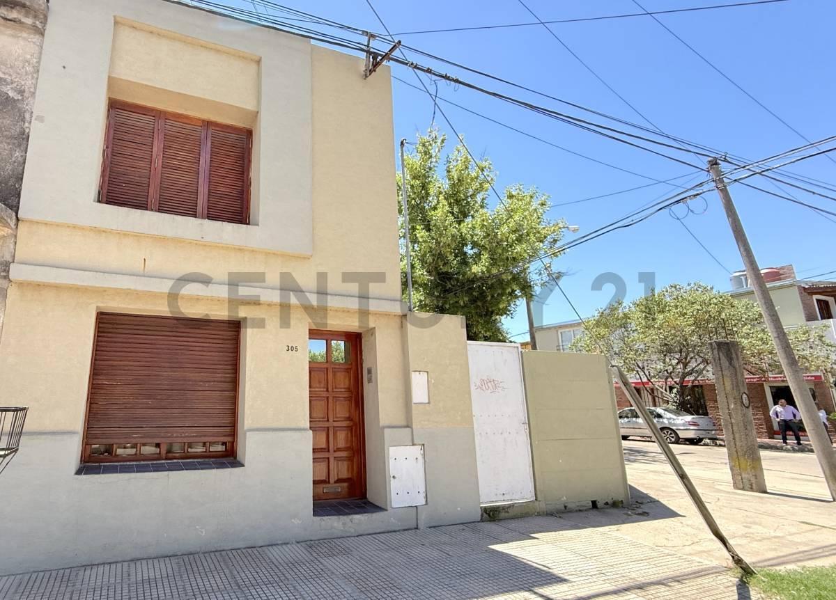 Foto de Casa en esquina premium en Venado Tuerto – Apta crédito., imagen 2