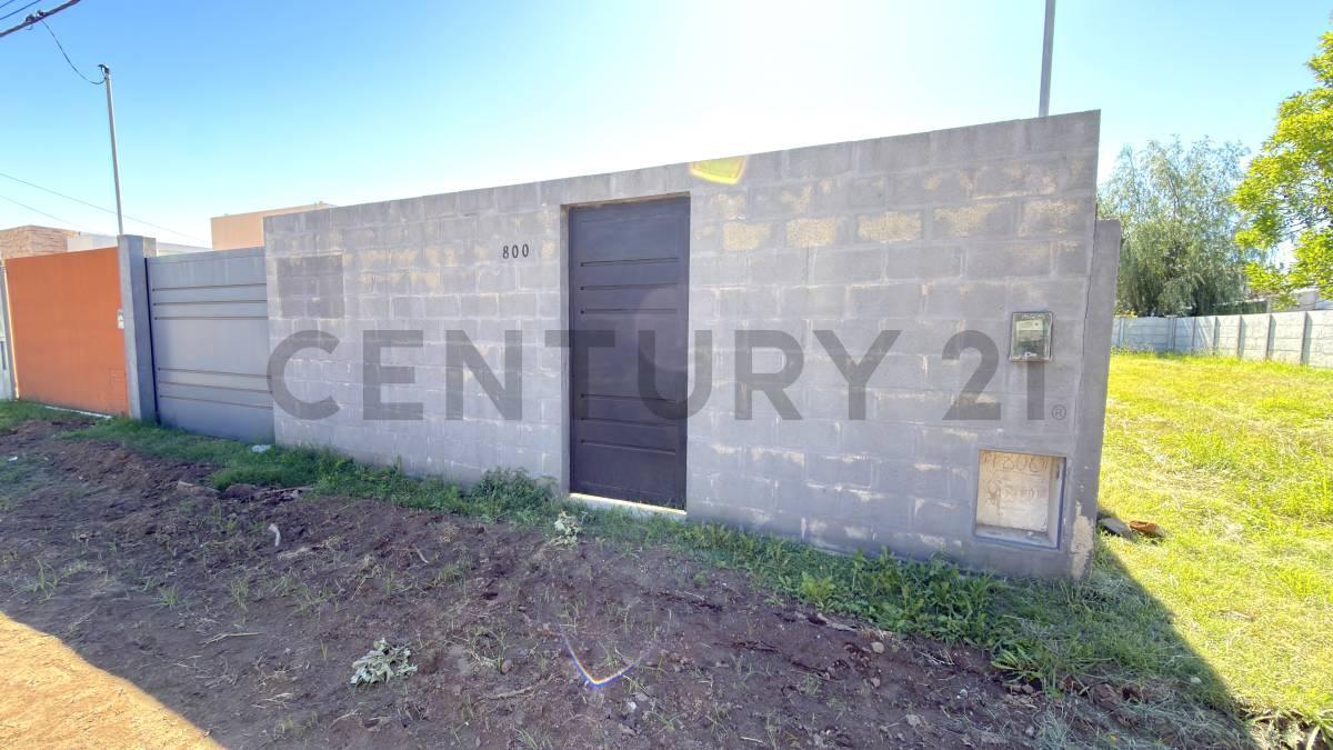 Foto de Terreno en venta. Muy buena zona. Cerrado con conexiones listas. VENADO, imagen 4