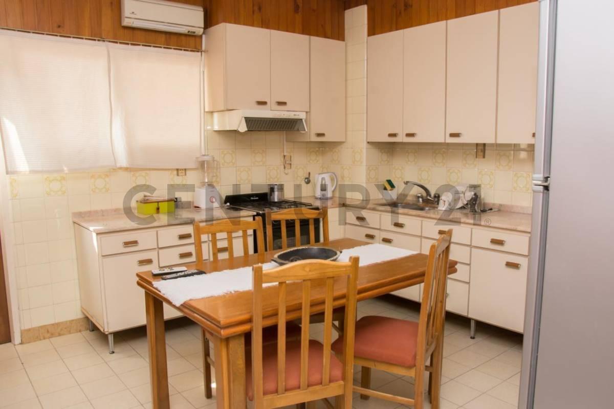 Foto de DEPARTAMENTO EN VENTA- BERABEVÚ- IDEAL INVERSIÓN, imagen 1