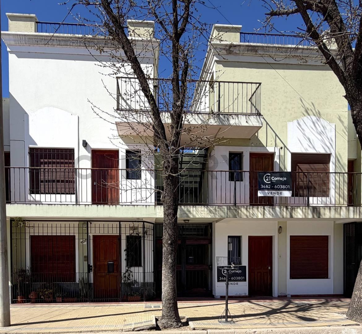 Foto de Departamento de 1 dormitorio con patio seco excelente ubicación.VENADO, imagen 1
