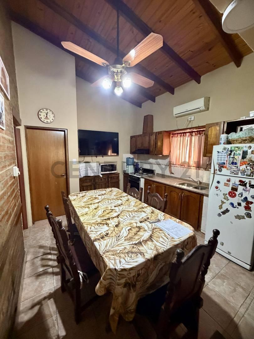 Foto de CASA DE 3 DORMITORIOS + DEPARTAMENTO INDEPENDIENTE.VENADO TUERTO, imagen 5