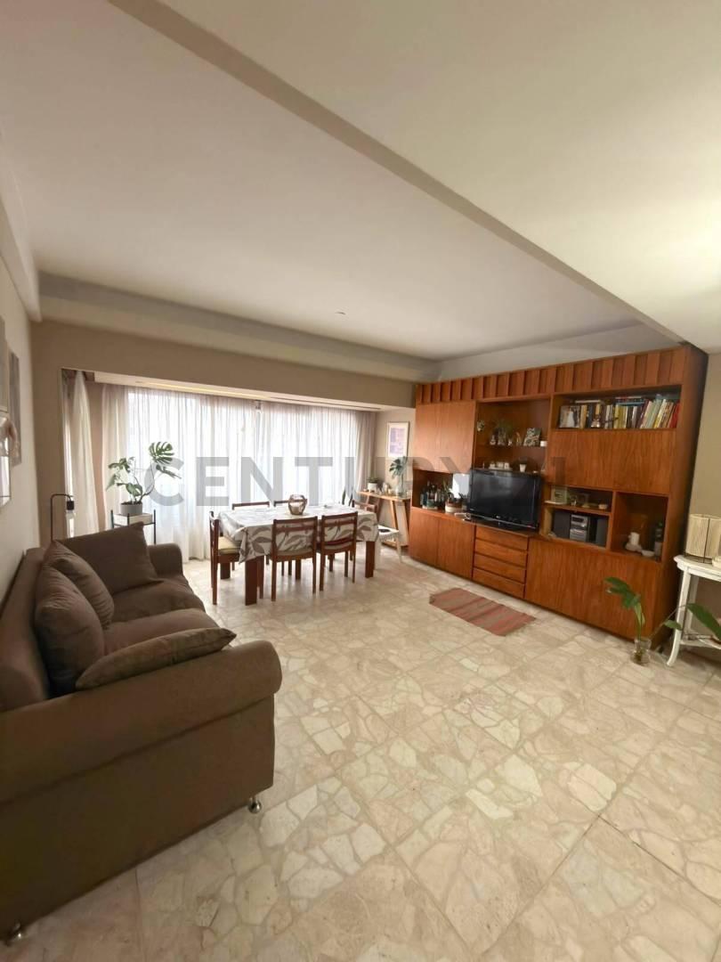 Foto de AMPLIO DEPARTAMENTO DE 3 DORMITORIOS EN PLENO CENTRO - VENADO TUERTO, imagen 5