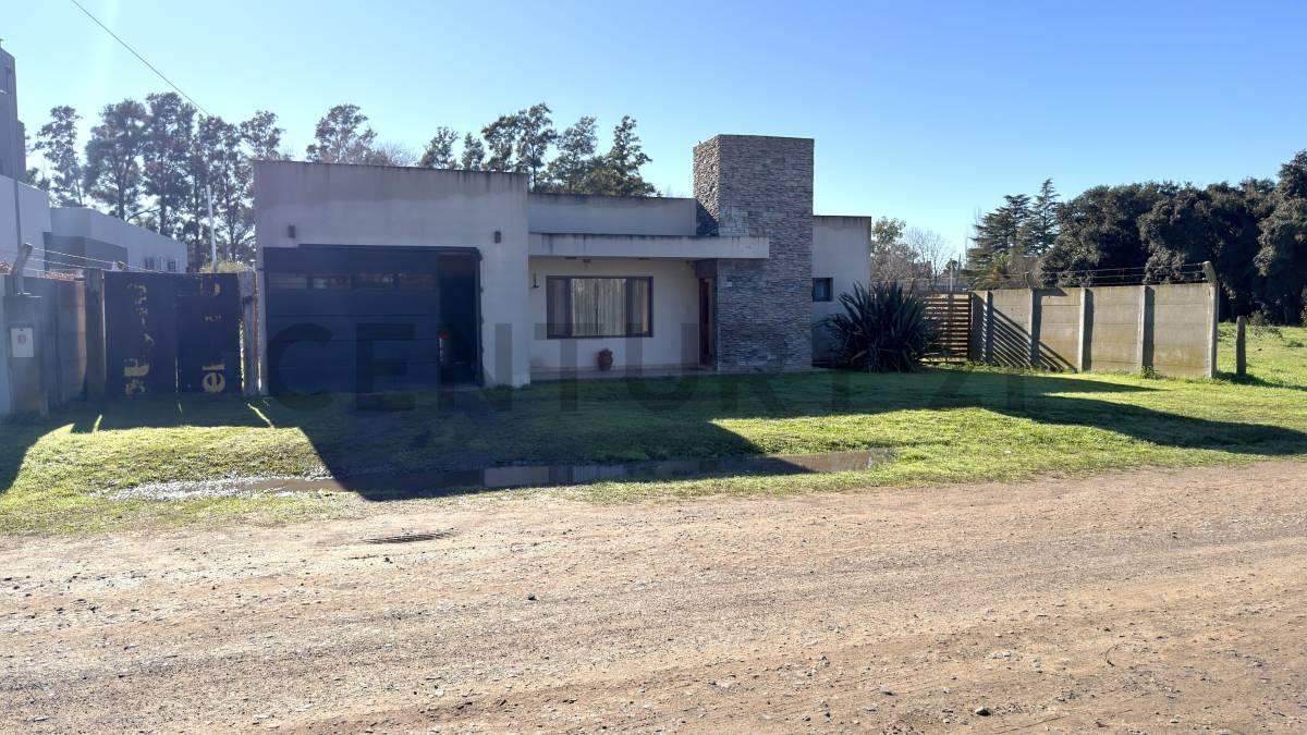 Foto de Casa quinta en Barrio Los Pinos - VENADO TUERTO, imagen 5