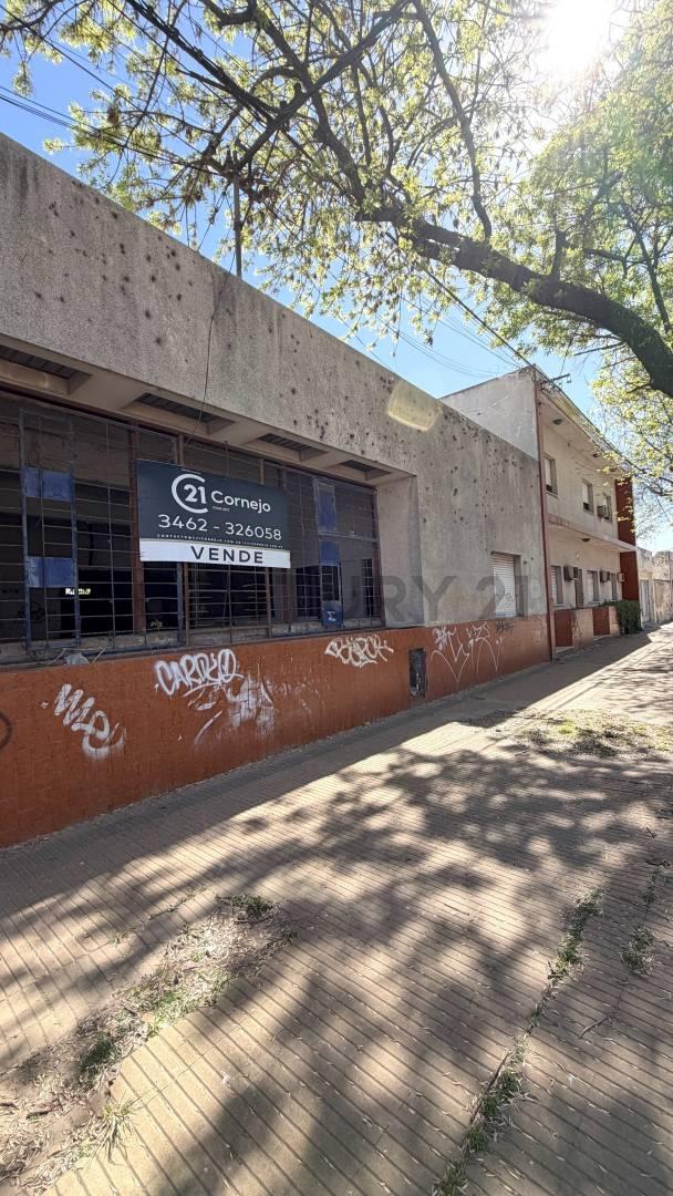 Foto de IMPORTANTE SALON COMERCIAL - VENADO TUERTO, imagen 4