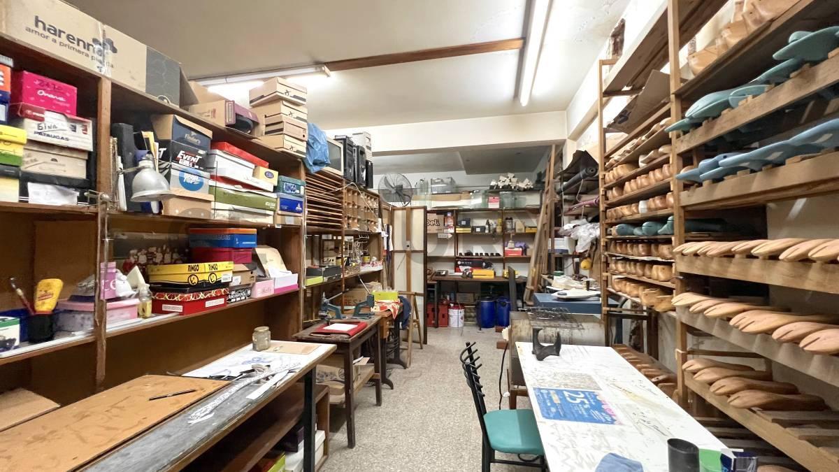 Foto de Tu marca merece este lugar: VENTA DE LOCAL COMERCIAL EN EL CENTRO DE, imagen 1