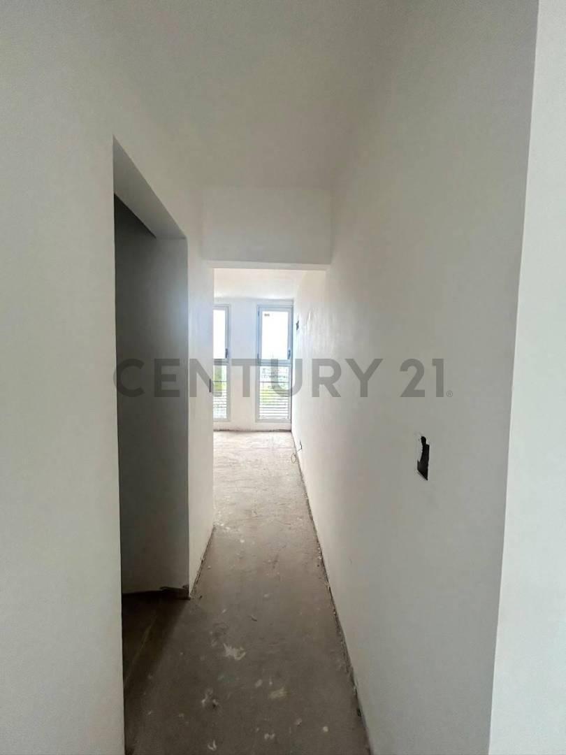 Foto de DEPARTAMENTO 2 DORMITORIOS | COCHERA| CENTRO II. VENADO TUERTO, imagen 3