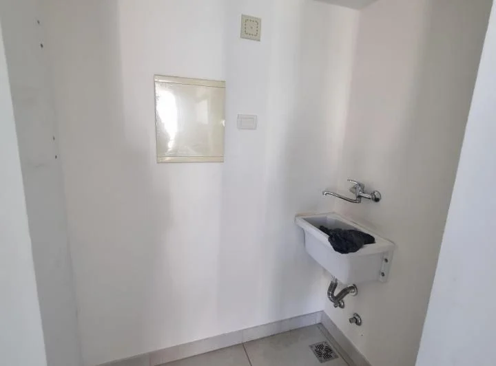 3AMB C/BALCON TERRAZA Y PARRILLA AL FTE COCHERA FIJA CUBIERTA Y AMERITIES 4