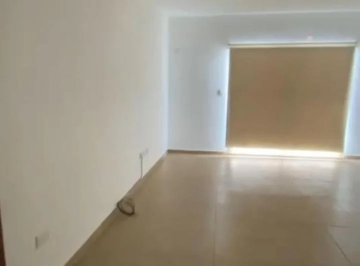Monoambiente grande con balcón 3