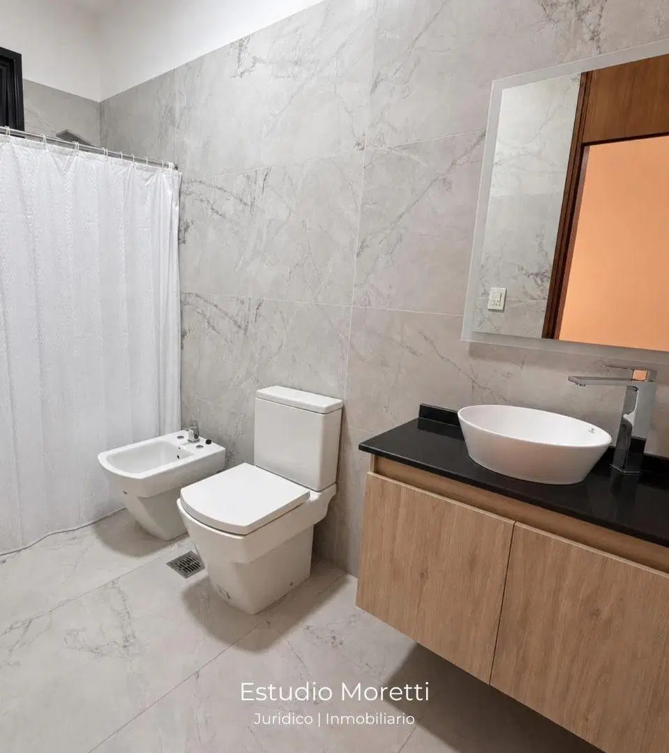 CASA DE CATEGORIA EN COUNTRY RIVERSIDE 3