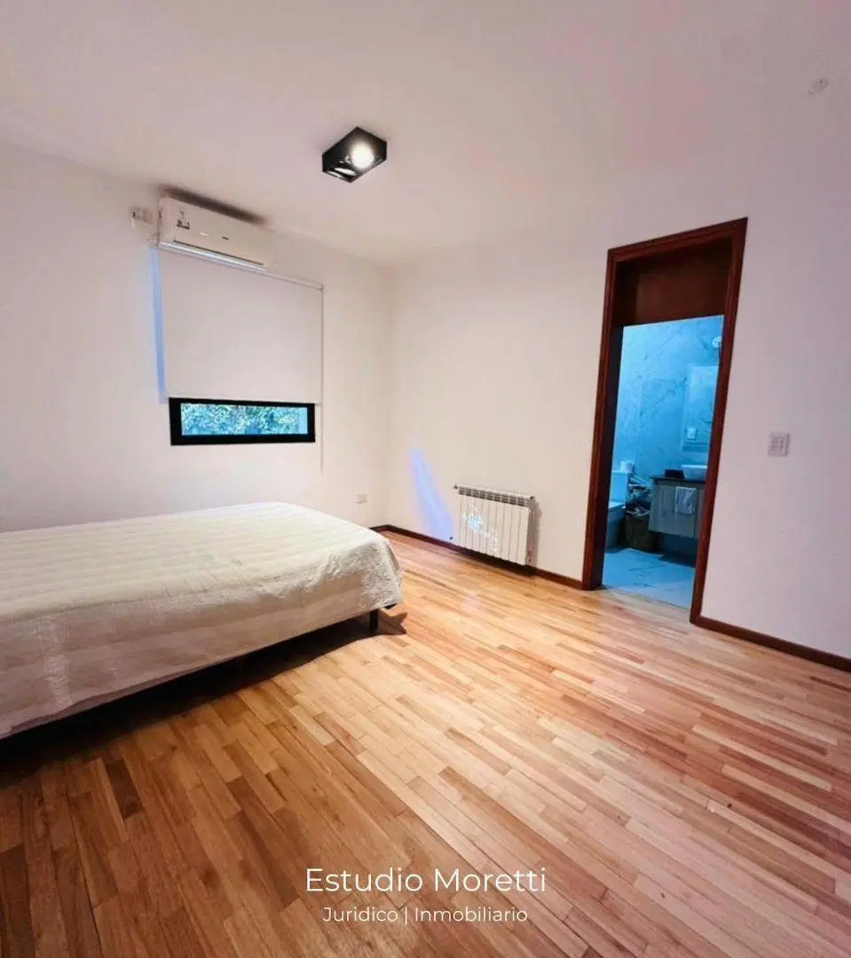 CASA DE CATEGORIA EN COUNTRY RIVERSIDE 4