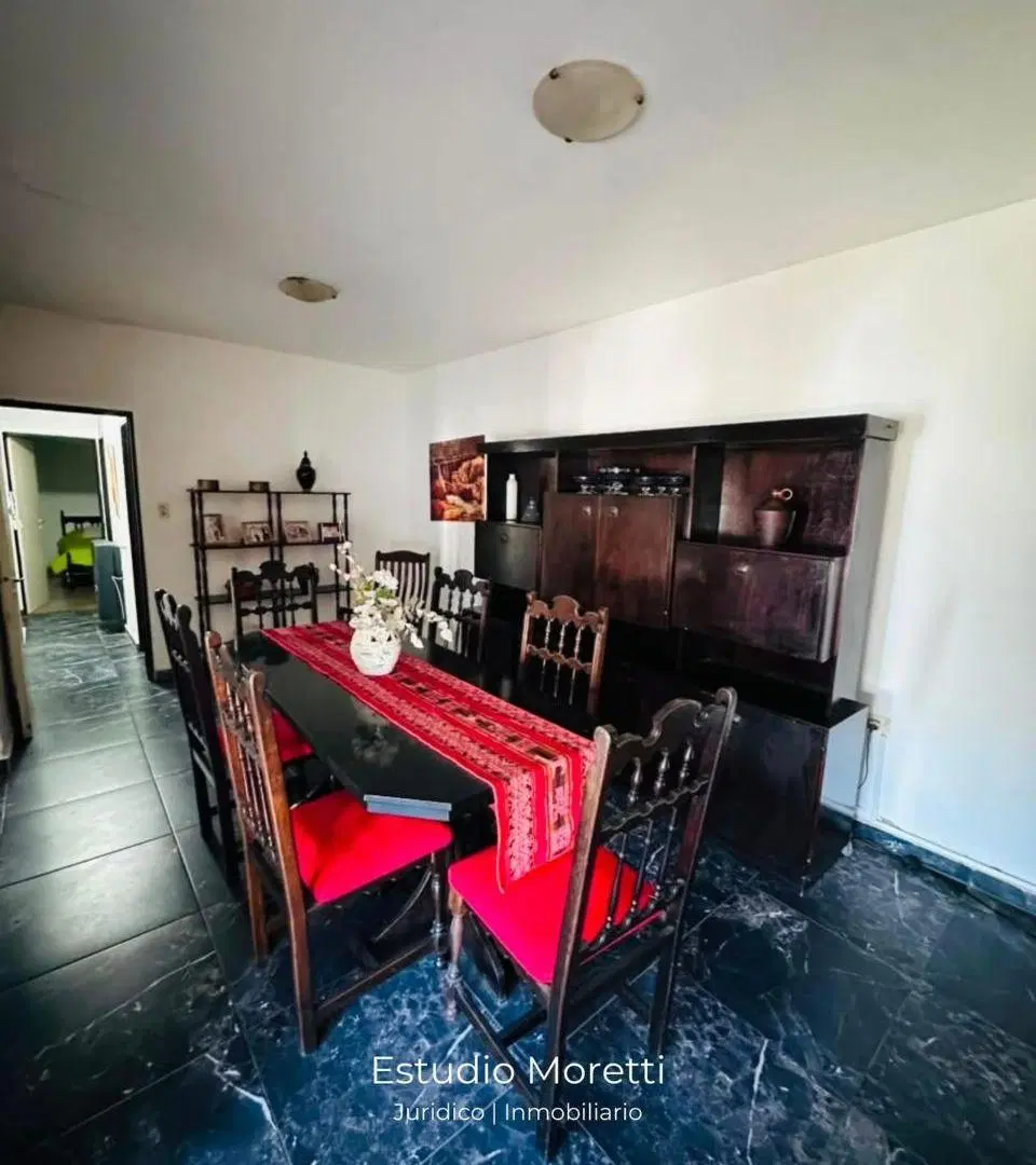 VENDO CASA 3 DORMITORIOS CON PILETA EN BARRIO BIMACO RIO CUARTO 4