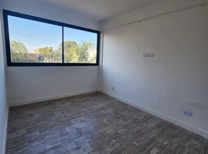 DTOS. EDIF. SUPER LUMINOSO CON PILETA , SOLARIUM Y PARRILLA. OPCIONAL COCHERA 2