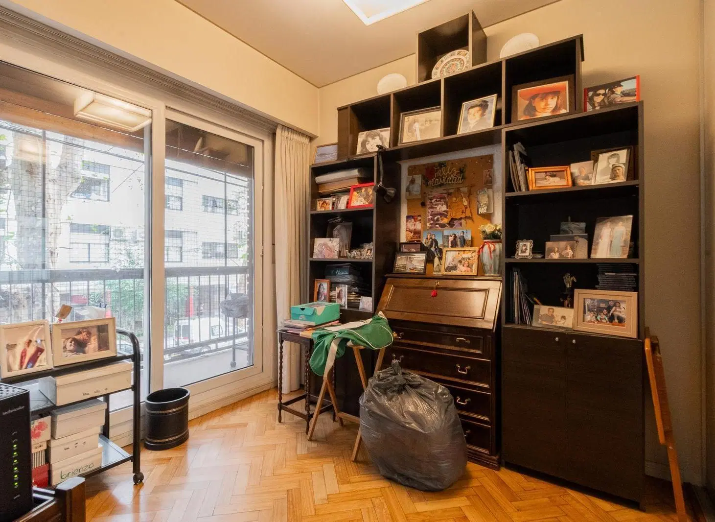 Excelente 5 ambientes en venta con cochera fija y cubierta, baulera, patio y balcón! 3