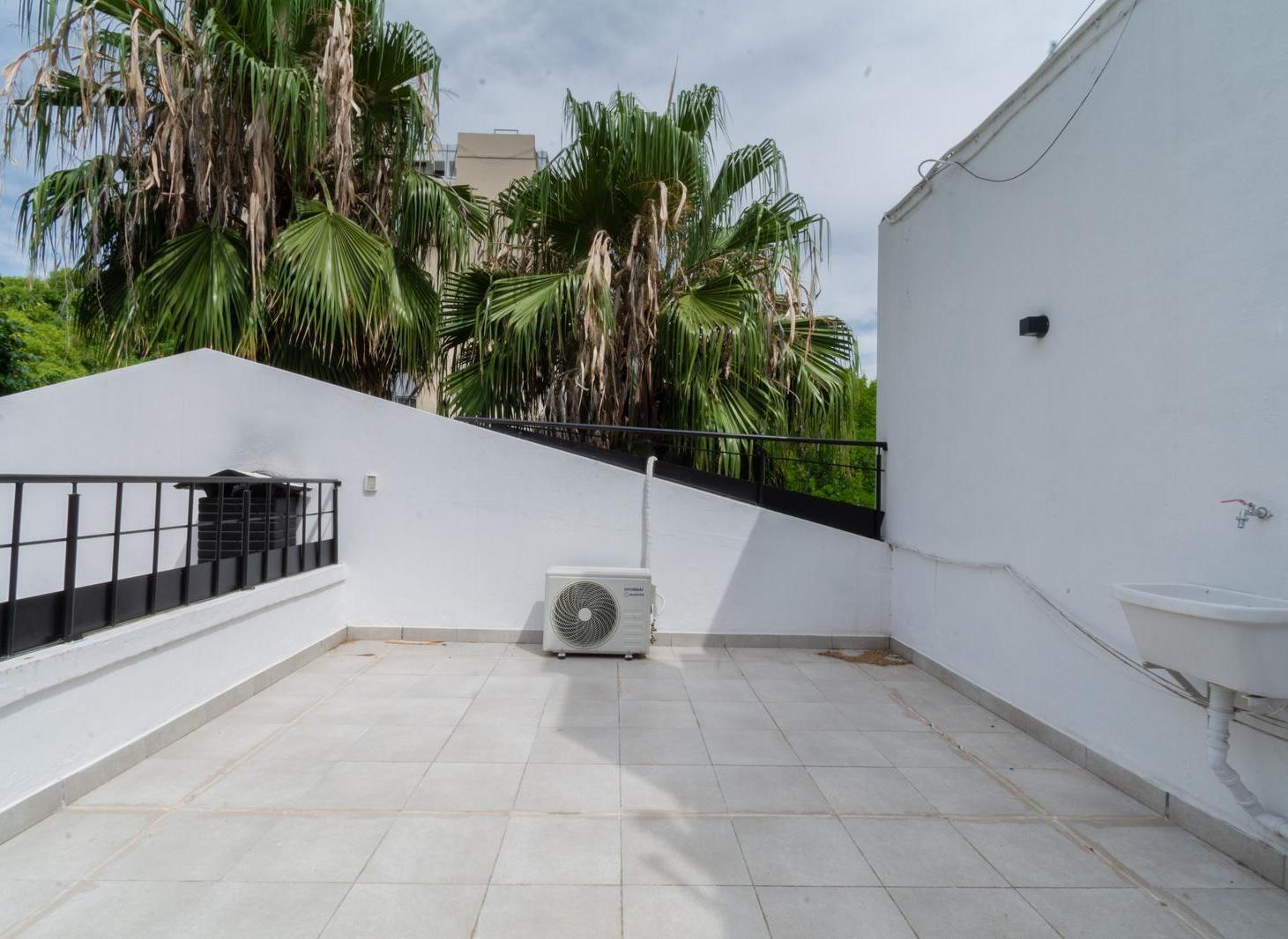 Foto de Hermosa casa en venta en Mendoza y Melián!, imagen 1