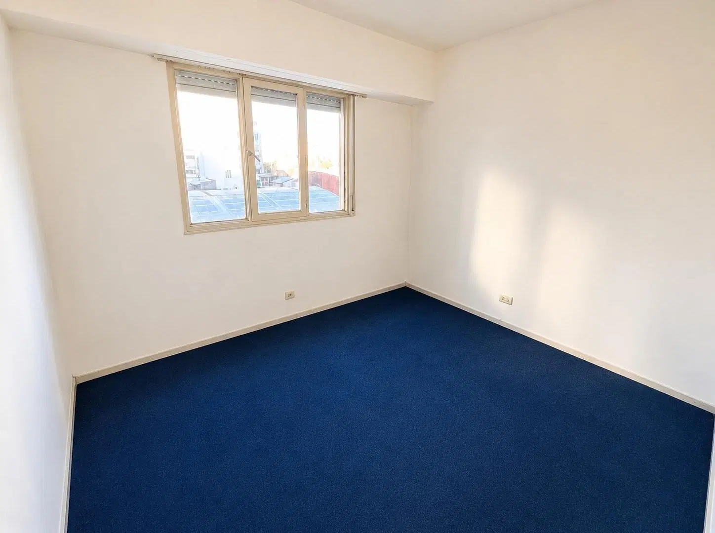 DEPARTAMENTO 2 DORM C/COCHERA EN CENTRO 5