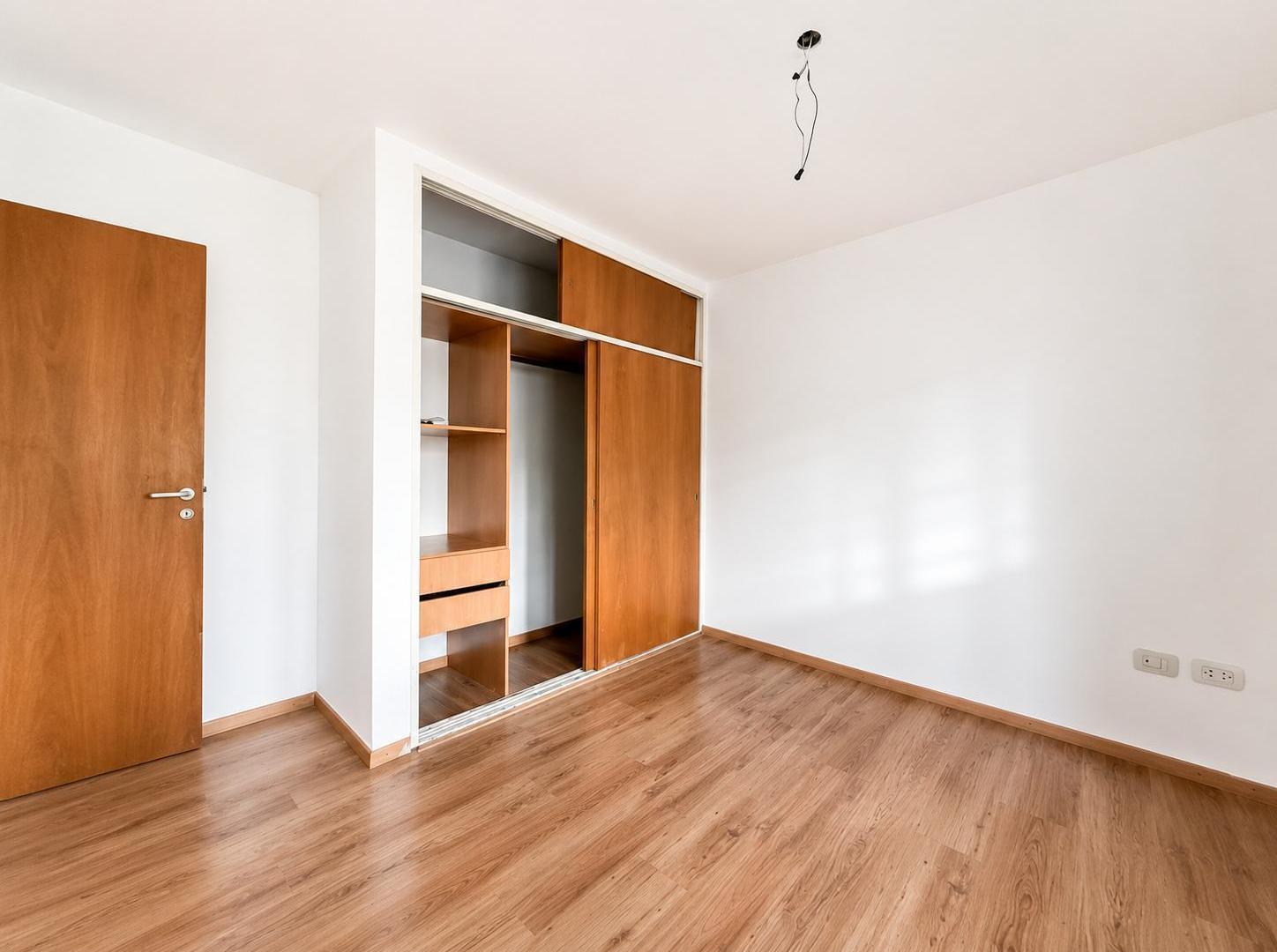 Foto de DEPARTAMENTO 1 DORMITORIO EN VENTA EN LOURDES, imagen 5