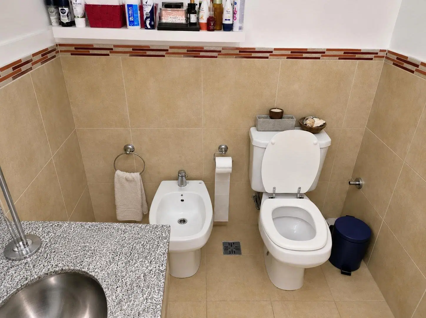DEPARTAMENTO EN VENTA 2 DORM CON COCHERA EN LOURDES 8