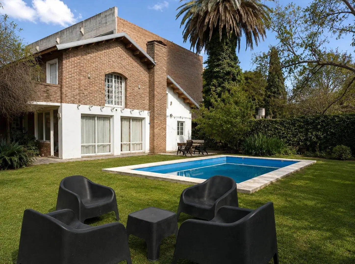 CASA EN ALQUILER TEMPORARIO EN FISHERTON 2