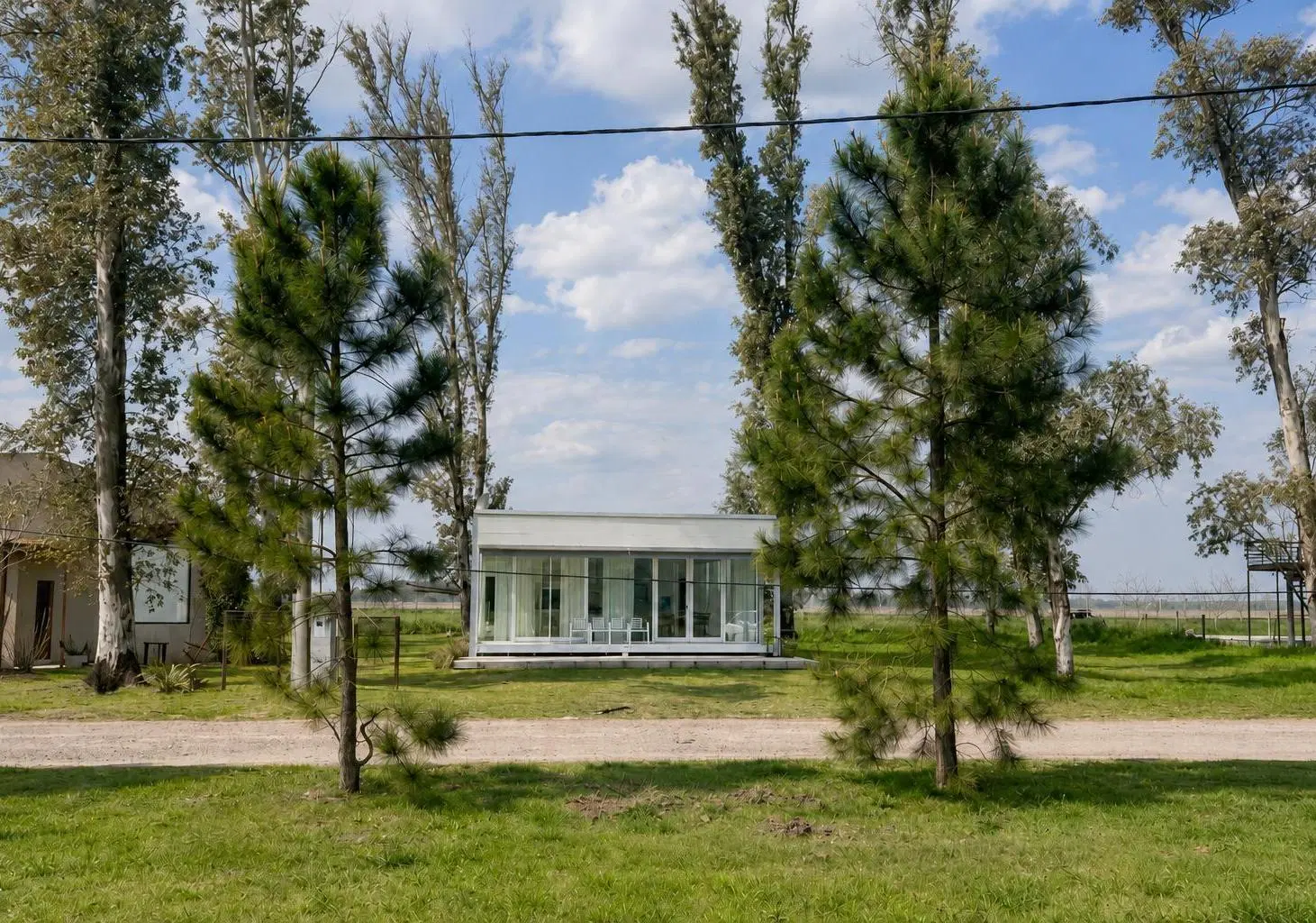 CASA EN VENTA 2 DORMITORIOS EN CAMPO TIMBO 1
