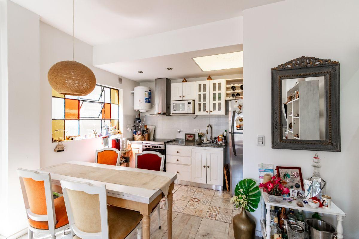 VENTA CASA FLORIDA VICENTE LOPEZ 5 AMBIENTES