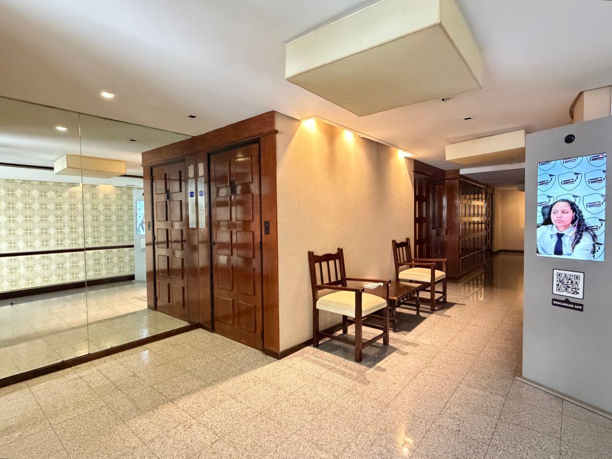 Foto de Semipiso de 5 ambientes en VENTA en Caballito con cochera, imagen 1