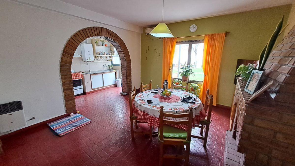 Foto de VENTA CASA 3 DORM BARRIO DON BOSCO ZONA VALLE ESCONDIDO, imagen 4