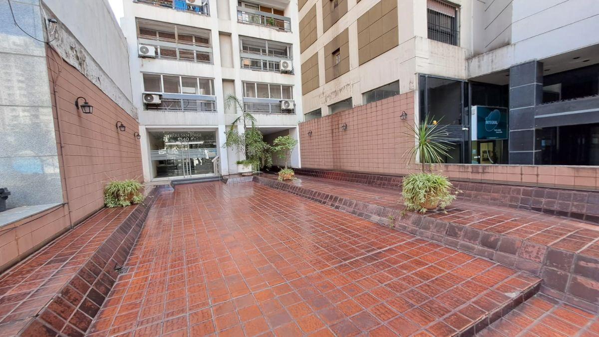Foto de VENTA PISO COMPLETO EN NUEVA CÓRDOBA 3 DORMITORIOS, imagen 4