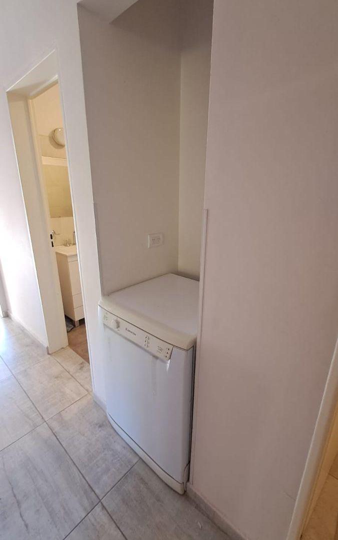 Foto de DEPARTAMENTO CON COCHERA EN VENTA 3 DORM VILLA CARLOS PAZ CENTRO, imagen 3