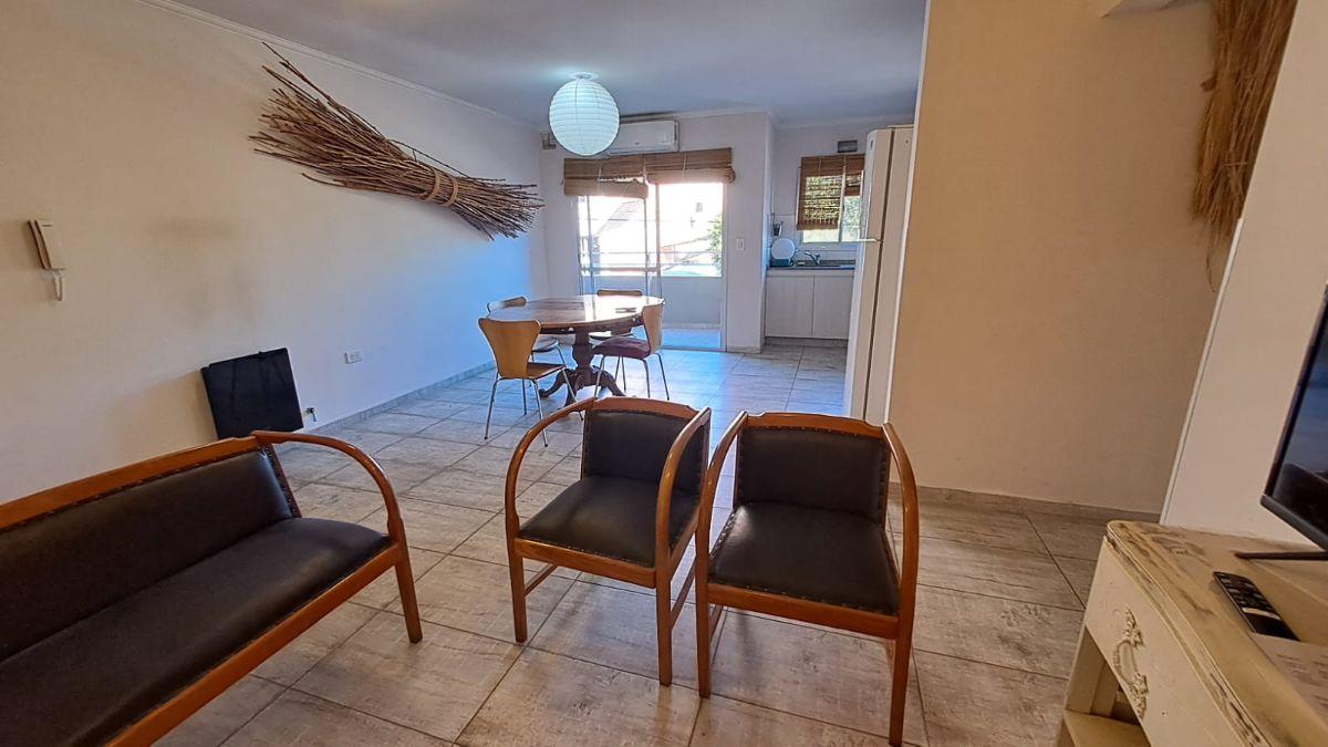 Foto de DEPARTAMENTO CON COCHERA EN VENTA 3 DORM VILLA CARLOS PAZ CENTRO, imagen 4