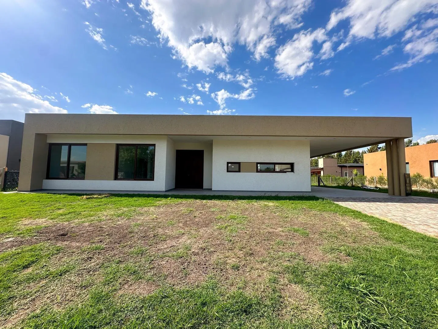 Casa apto crédito en canning! A estrenar 8