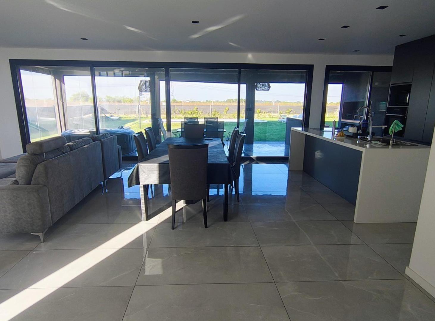 Foto de Casa en Venta La Alameda Canning, imagen 5