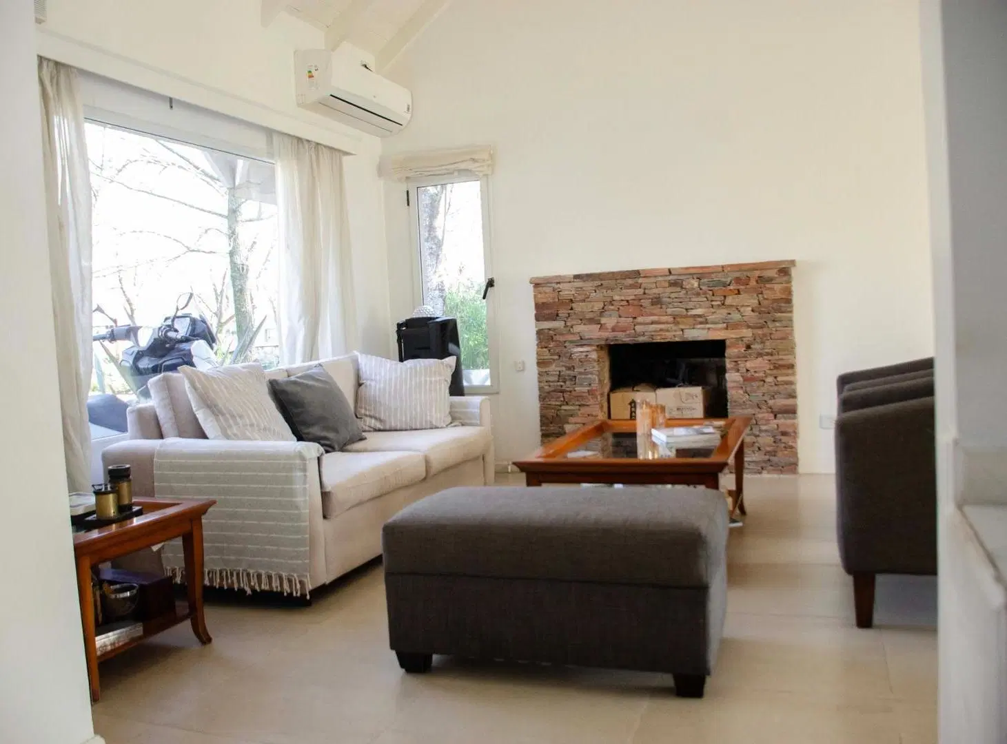 CASA EN VENTA 5 AMBIENTES EN EL LAUQUEN APTO CREDITO 1