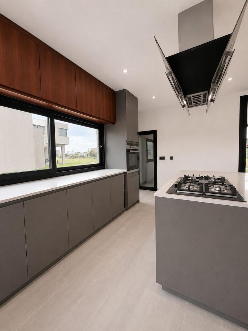 Foto de CASA A ESTRENAR EN TERRALAGOS, imagen 1