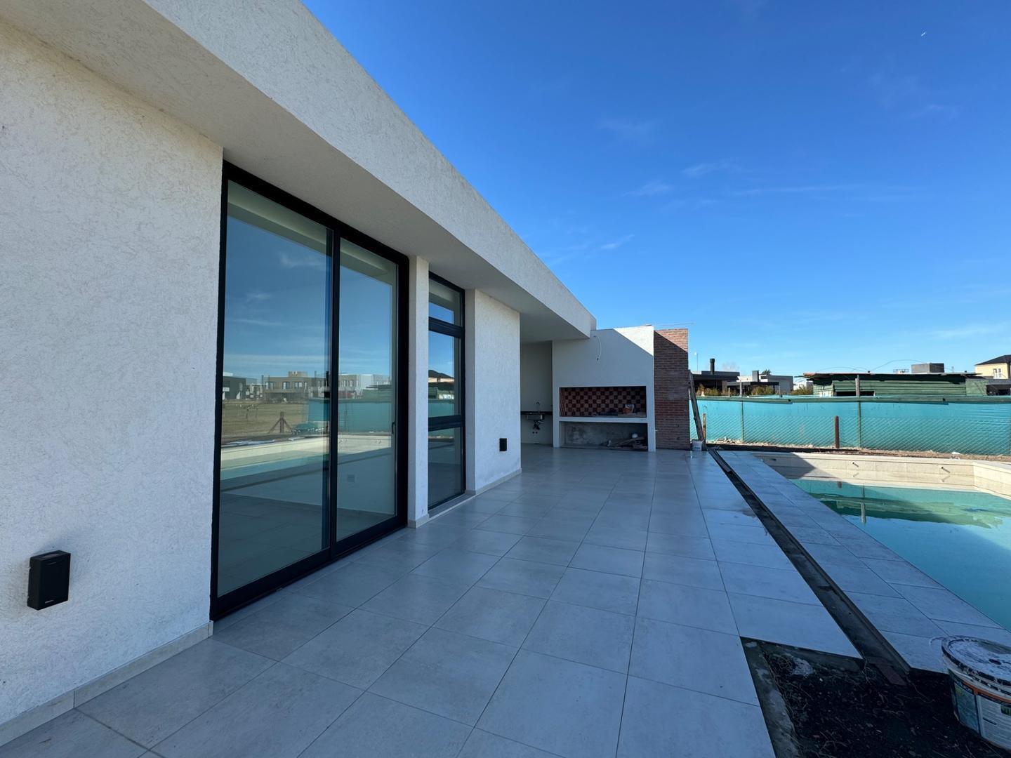 Foto de CASA EN PLANTA BAJA A LA VENTA EN TERRALAGOS, imagen 3